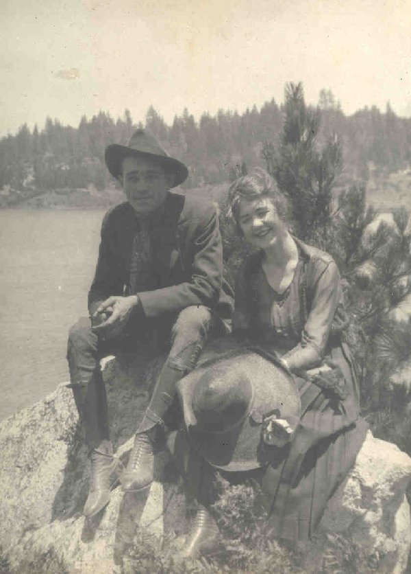 Robert Ray Colaw and Dot